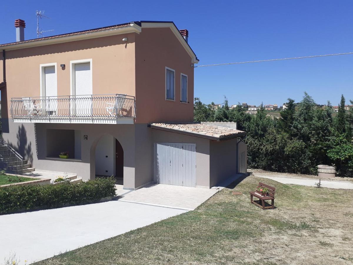 Villa Nonno Nicola Монтенеро ди Бизача Екстериор снимка