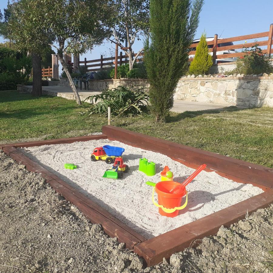 Villa Nonno Nicola Монтенеро ди Бизача Екстериор снимка