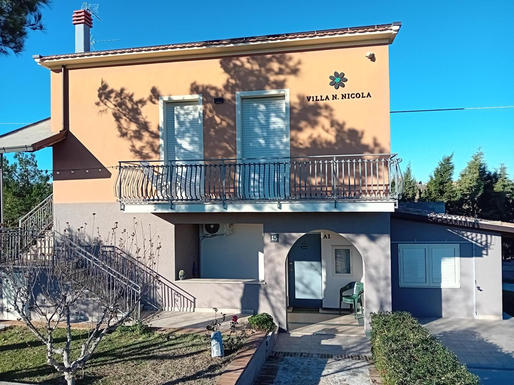 Villa Nonno Nicola Монтенеро ди Бизача Екстериор снимка